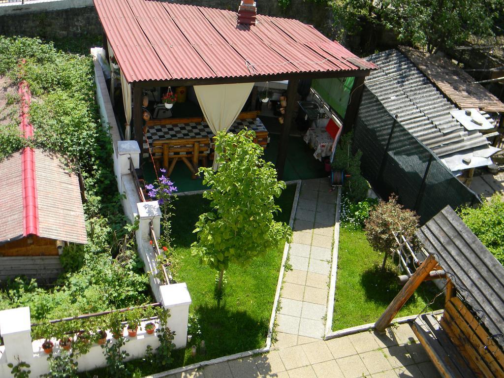 Pensiunea Eden Băile Olăneşti エクステリア 写真