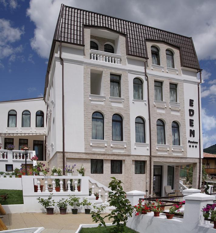 Pensiunea Eden Băile Olăneşti エクステリア 写真
