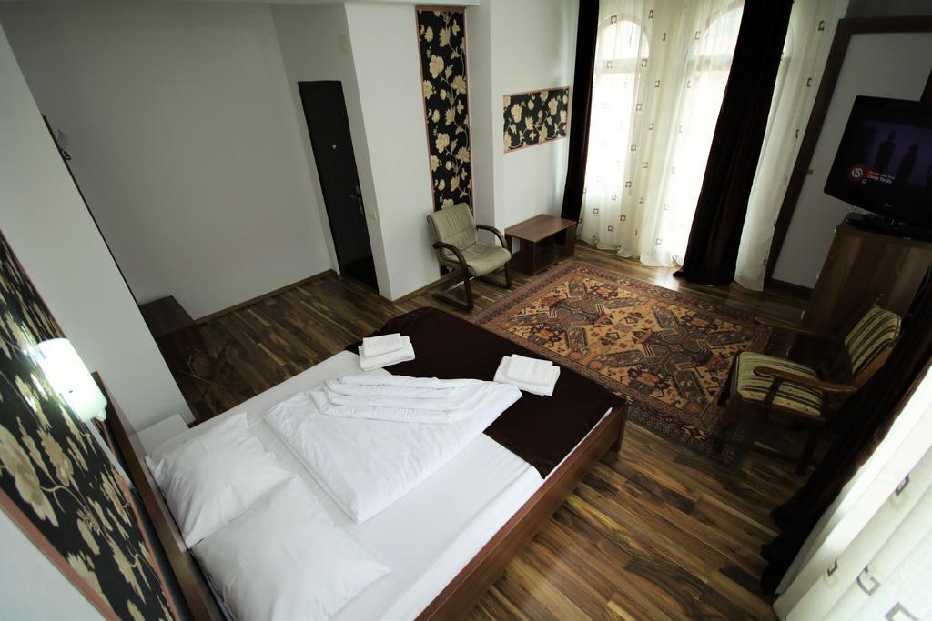 Pensiunea Eden Băile Olăneşti エクステリア 写真