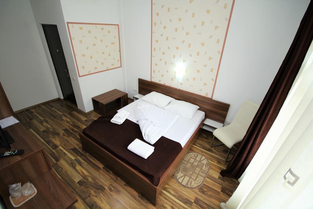 Pensiunea Eden Băile Olăneşti エクステリア 写真